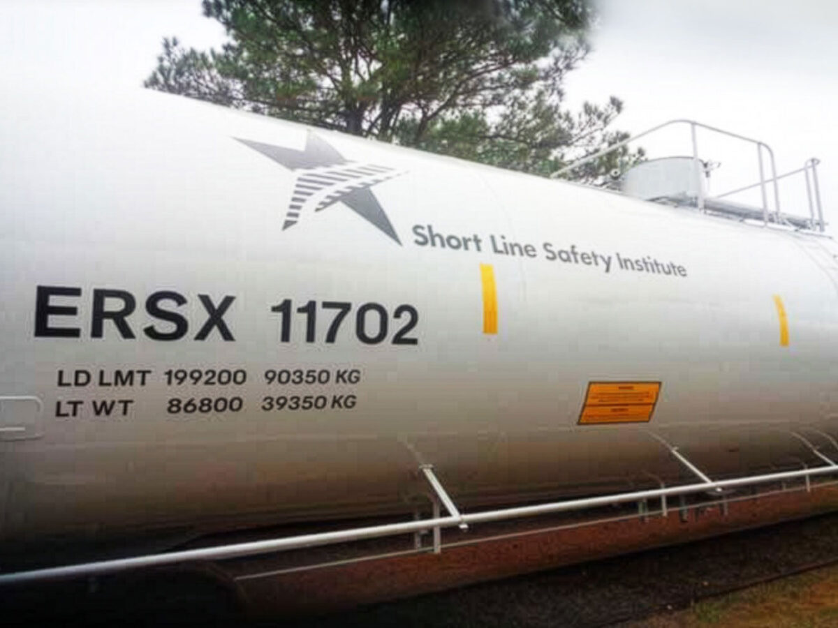 SLSI-Tank-Cars-ERSX-11702-rev-opt
